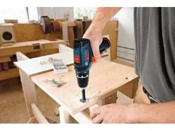 Bosch Professional Akku-Bohrschrauber GSR 12V-15 Kit 1x 4.0 Ah + 1x 2.0 Ah -WerkProfi Verkäufe 53089080 xxl
